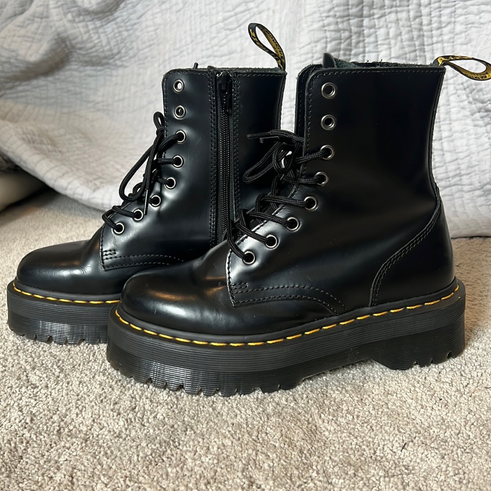 Platform Doc Martins, black leather, size 7, worn once